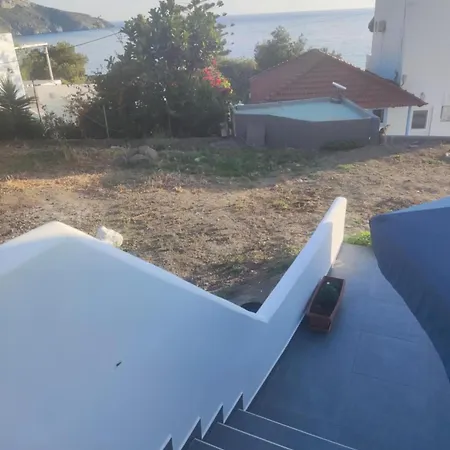 Markos House 2